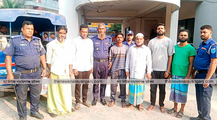 ফতুল্লায় নাশকতার পরিকল্পনার অভিযোগে আওয়ামী লীগের ৬ জন গ্রেফতার