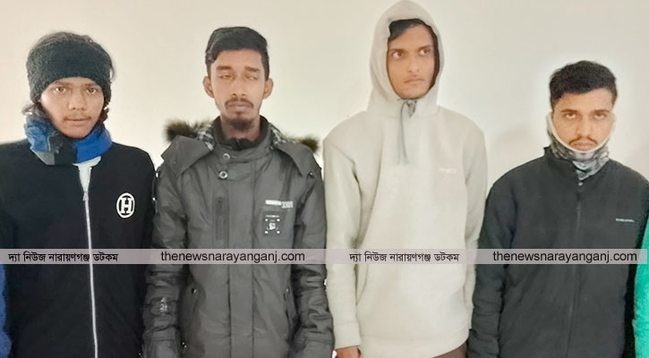 বন্দরে সন্দেহভাজন ৪ যুবক আটক