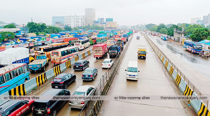 রাতের মহাসড়ক ভয়ঙ্কর