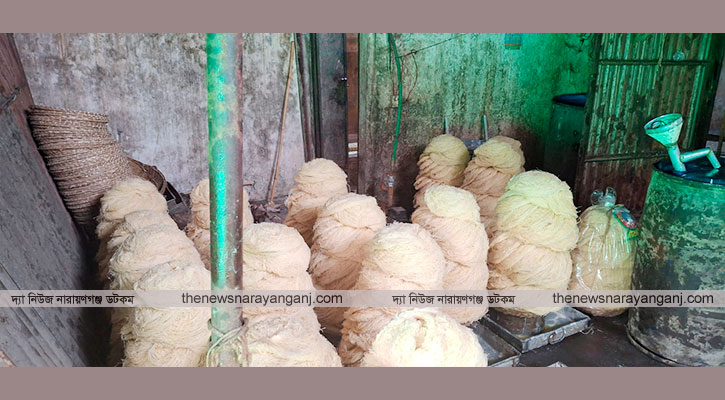 টয়লেটের পাশে তৈরি হচ্ছিল সেমাই, দুটি কারখানাকে অর্থদণ্ড