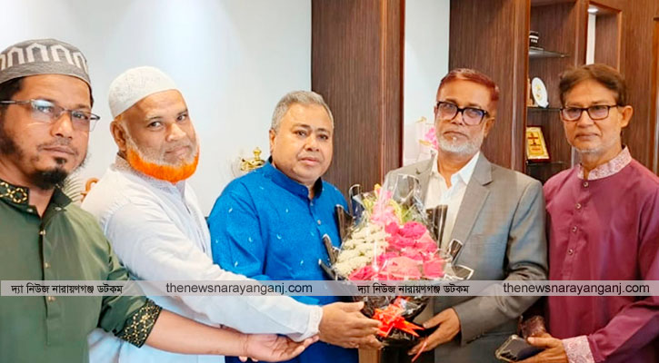 সিটি কর্পোরেশনের প্রশাসকের সাথে সানির সৌজন্য সাক্ষাত