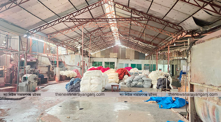 পরিবেশ দূষণ ফতুল্লার দুটি কারখানায় বিদ্যুৎ সংযোগ বিচ্ছিন্ন