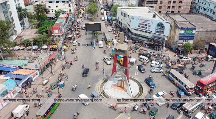 শহর চায় শৃঙ্খলা, স্বার্থান্বেষীরা চায় সুবিধা