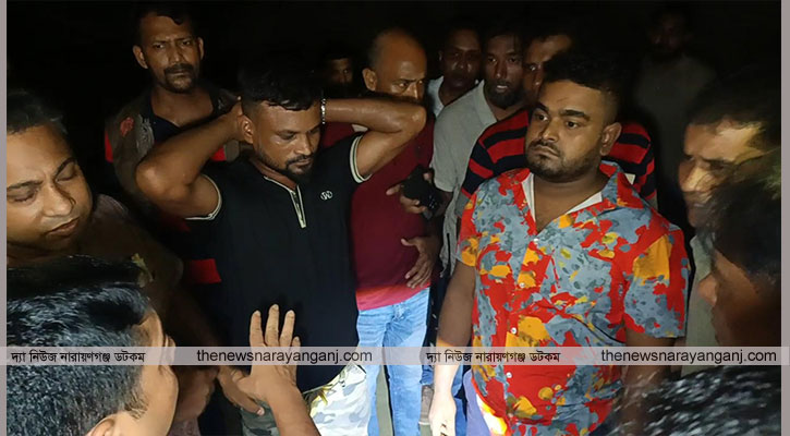 সিসি ক্যামেরা লাগিয়ে মাদক ব্যবসা, দুই ভাইকে ধরলো পুলিশ
