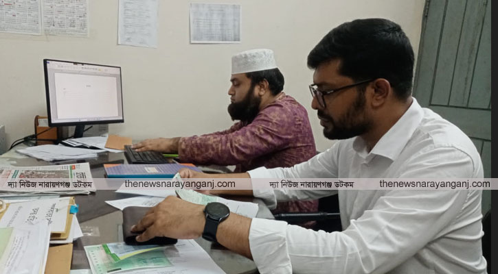 বিআরটিএ অফিসে দুদকের অভিযান
