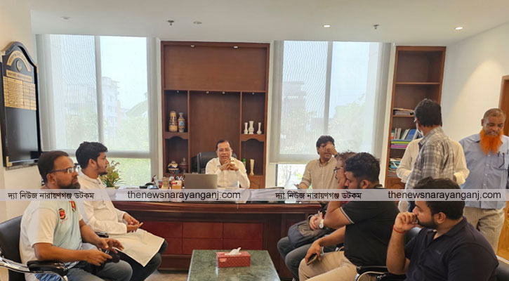 পানির সমস্যা সমাধানের দাবিতে নাসিক কার্যালয়ে এনসিপি নেতারা
