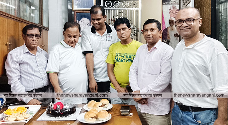 সাংবাদিক মাসুমের জন্মদিন পালন