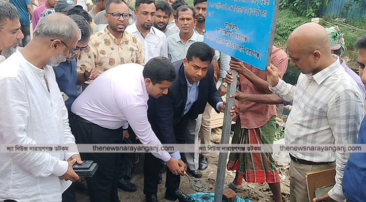 জনসচেতনতায় সাইনবোর্ড স্থাপন, লিফলেট বিতরণ ও মাইকিং কার্যক্রম