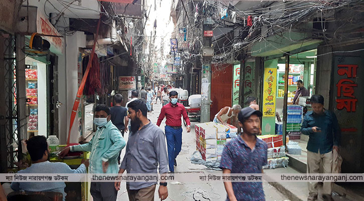 নারায়ণগঞ্জ শহরের ৪ এলাকায় বিপদ সংকেত