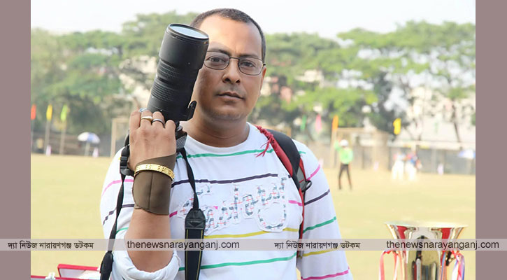 ফটো সাংবাদিক কচি অসুস্থ