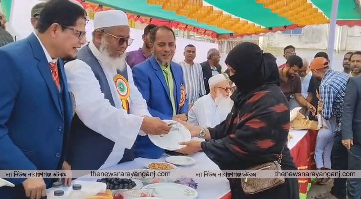 স্কুলের পুরস্কার বিতরণীতে নগদ টাকা, কাসেমীকে দেড় লাখ টাকা জরিমানা