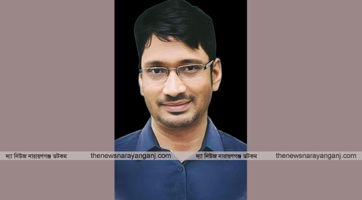 সেন্ট্রাল ঘাটে ফ্রি ট্রলার চালু করেছেন জাকির খান