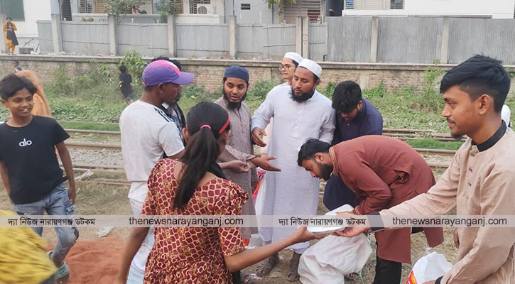 দুই শতাধিক দুস্থদের মাঝে ইসলামী ছাত্র মজলিসের ইফতার বিতরণ