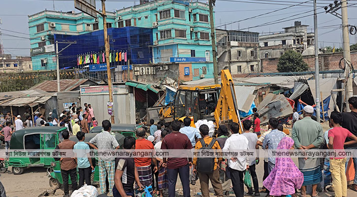 যানজট নিরসনে মহাসড়কে অবৈধ স্থাপনা উচ্ছেদ