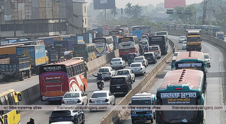 মহাসড়কে ২৪ ঘণ্টায় ৫৩ হাজার ৮৯৬ যান পারাপার
