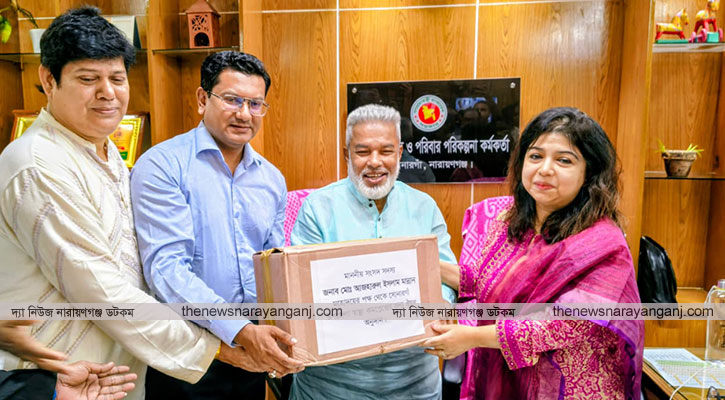 চিকিৎসার অভাবে মারা যান ভাই, হাসপাতালে ওষুধ দিলেন এমপি মান্নান