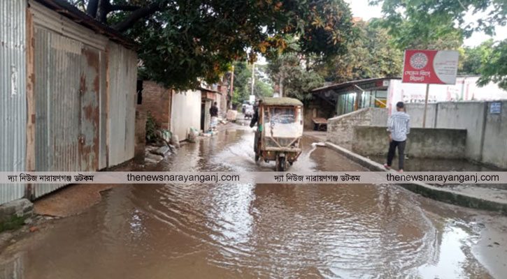 বন্দরে নিম্নাঞ্চলে জলাবদ্ধতা