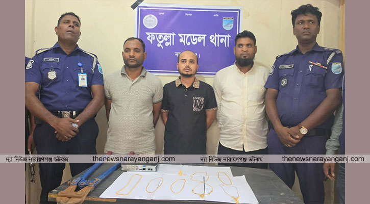 ডাকাত সর্দারকে চড় মারায় গৃহবধূকে আটকে রাখলেন পুলিশ