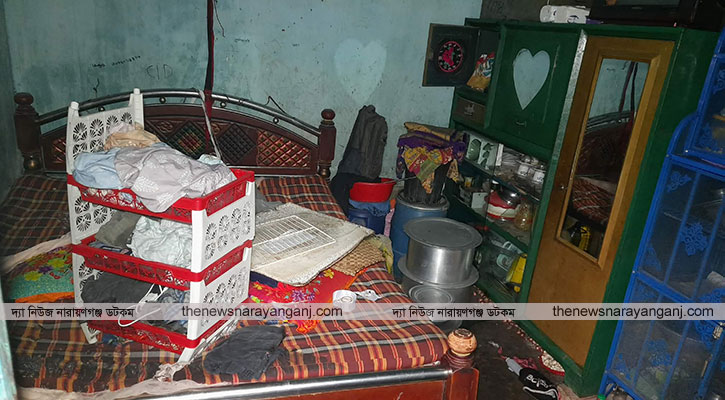 কুতুবপুরে বিকট শব্দে বিস্ফোরণে বাবা ও তিন ছেলে দগ্ধ