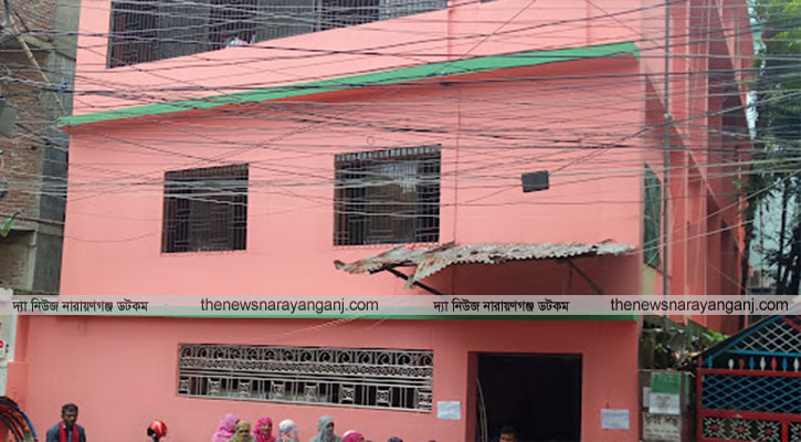 আদর্শ শিশু স্কুল নির্বাচনে প্রভাব বিস্তার অভিযোগ