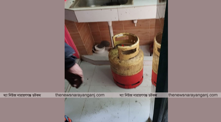 মদনপুরে গ্যাস লিকেজ থেকে বিস্ফোরণে দগ্ধ ৫