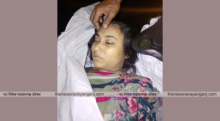 প্রবাসী স্বামীর সাথে অভিমান বন্দরে ওড়না পেঁচিয়ে গৃহবধূর আত্মহনন