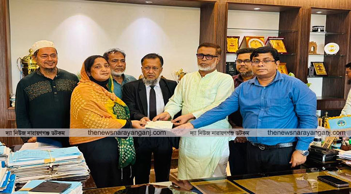 ব্রেন টিউমারে আক্রান্ত ফিরোজাকে নাসিকের আর্থিক অনুদান