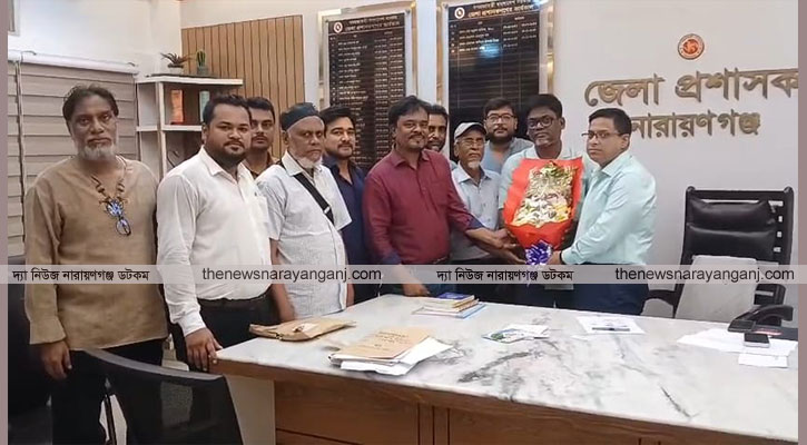 জেলা প্রশাসকের সঙ্গে বাগে জান্নাত পঞ্চায়েত পরিষদের সাক্ষাৎ