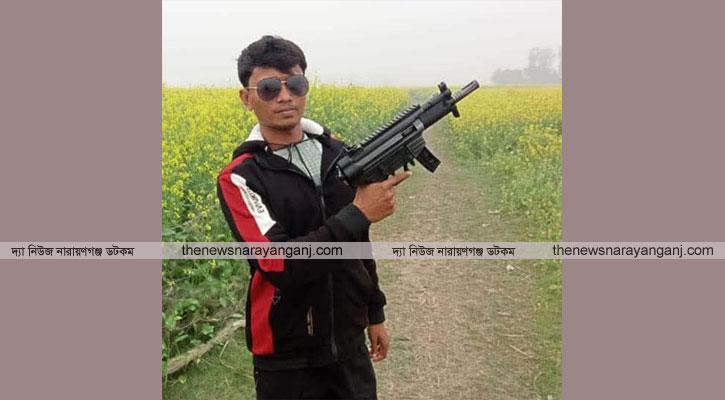 রেকমত আলী তার ছেলের বিরুদ্ধে ব্যবসায়ীকে মারধরের অভিযোগ