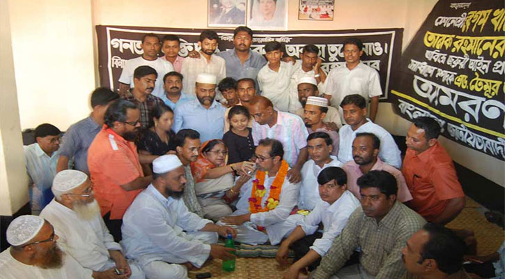 ১/১১ পরবর্তি জিয়া পরিবারের মুক্তির দাবীতে কামালের আমরণ অনশন