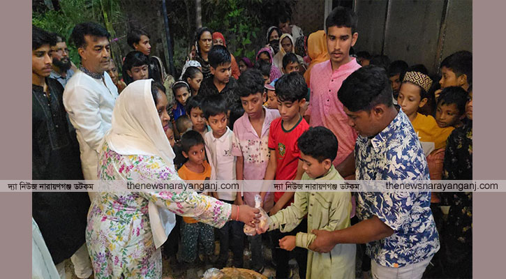 ফাতেহা-ই-ইয়াজদাহম উপলক্ষে চুনকা কুটিরে দোয়া ও কাওয়ালি