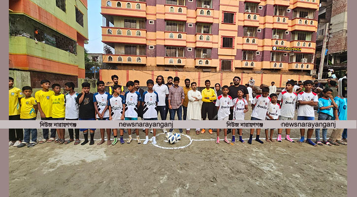 ডনচেম্বারে ক্রিয়েটিভ অনুর্ধ্ব-১৪ ফুটবল লীগে চ্যাম্পিয়ন ধানসিঁড়ি