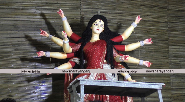 পূজায় ভয় ছিনতাই নিয়ে