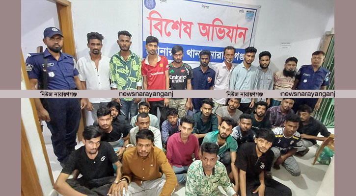 পুলিশের বিশেষ অভিযানে ২৪ ঘণ্টায় ৮২জন আটক