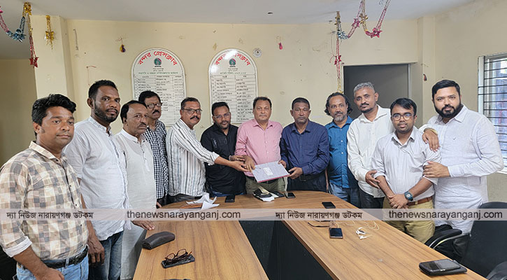 বন্দর প্রেসক্লাবের নতুন কমিটির দায়িত্ব গ্রহণ