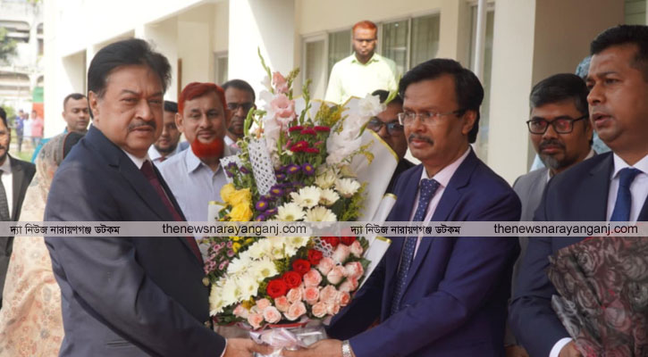 জেলা আদালত পরিদর্শনে সুপ্রিম হাইকোর্টের বিচারপতি