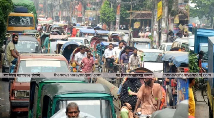 নারায়ণগঞ্জ শহরে পদে পদে দুর্ভোগ