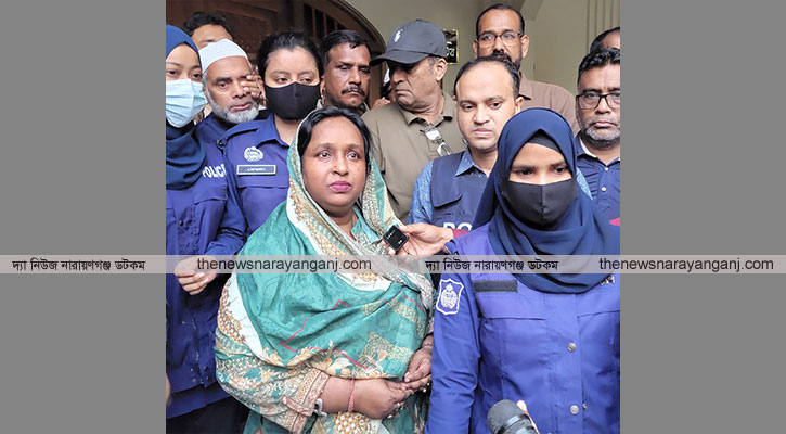 আইভীর গ্রেপ্তার ছিল আলোচনায়
