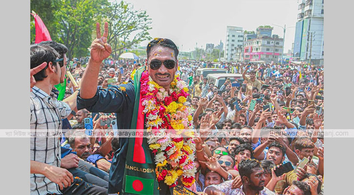সাইবার বুলিংয়ের শিকার জাকির খান