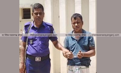 চুরি করতে গিয়ে যুবদল কর্মী আটক, গণধোলাই দিয়ে পুলিশে সোপর্দ