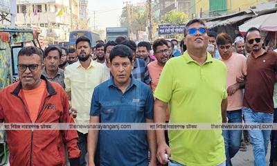 হাসিনার মৃত্যুদণ্ড ফতুল্লায় আনন্দ মিছিল