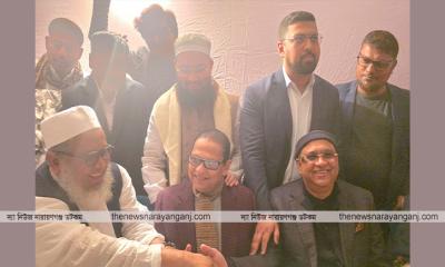 এক টেবিলে তিন সম্ভাব্য এমপি প্রার্থী