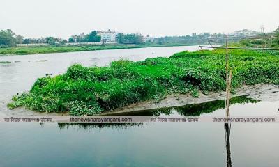 লাঙ্গলবন্দ ব্রিজের পর মৃতপ্রায় ব্রহ্মপুত্র