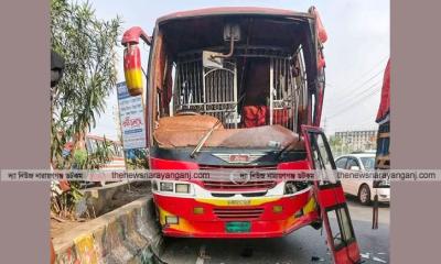 লিংক রোডে বাসের চাপায় পুন্যার্থী নিহত