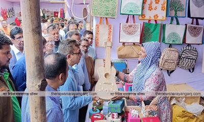 জিয়া হল প্রাঙ্গনে পাঁচদিন ব্যাপী বহুমুখী পাটপণ্য মেলার উদ্বোধন