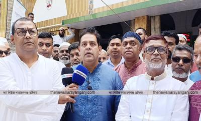 পুরাতন কোর্ট মসজিদের উন্নয়নের আশ্বাস ২ এমপি নাসিক প্রশাসকের