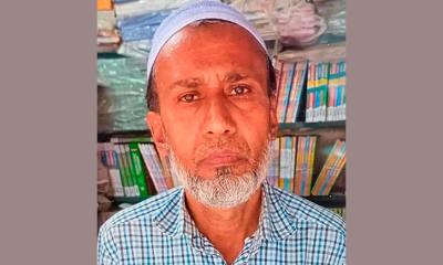 জামতলায় বিকাশ ব্যবসায়ী খুন, লেপ তোশকে মুড়িয়ে সড়কের পাশে লাশ