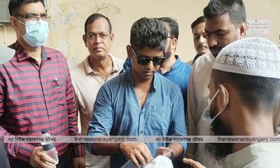 গণ অভ্যুত্থানের বীর শহীদদের স্মরণে আশার মাস্ক পানি বিতরণ
