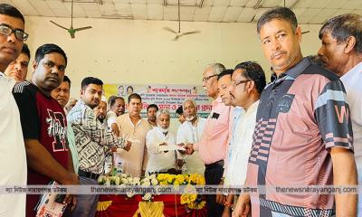 সোনারগাঁয়ে হিন্দু সম্প্রদায়ের সাথে বিএনপির মতবিনিময়, পূজায় অনুদান
