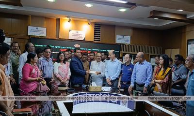 ২২৪টি পূজামণ্ডপে জেলা পরিষদের আর্থিক অনুদান প্রদান